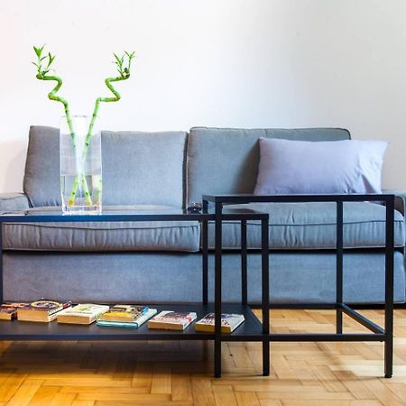 Toni'S 2Bd Home In Centre, 15 Sec To Metro أثينا المظهر الخارجي الصورة