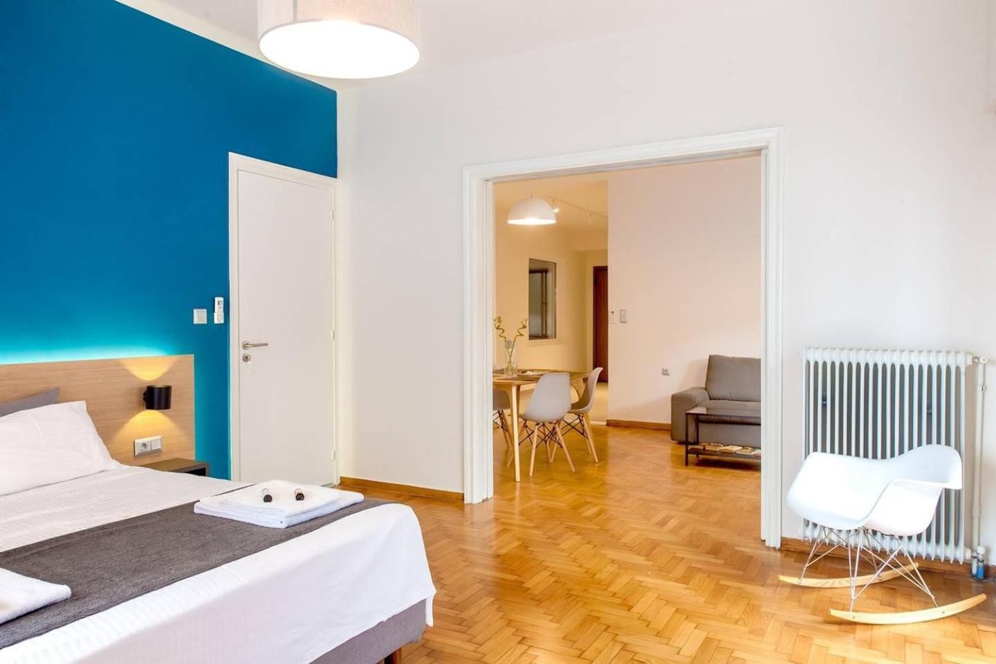 Toni'S 2Bd Home In Centre, 15 Sec To Metro أثينا المظهر الخارجي الصورة